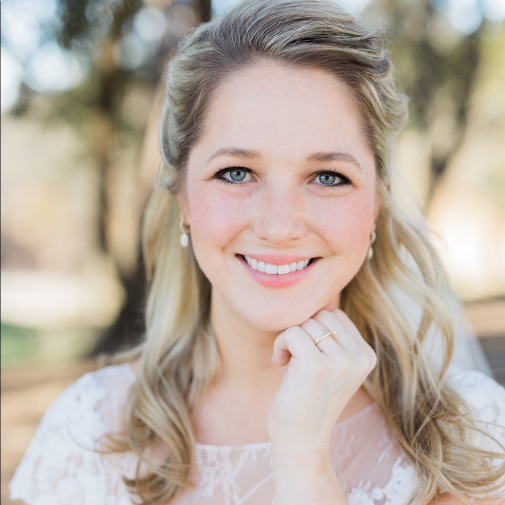 Meet your Posher, Savanna
